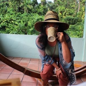 •June• 💌 your posher